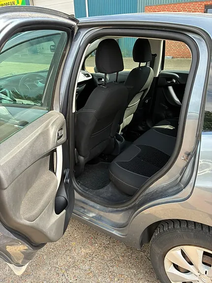 Citroen C3 2010 photo 5