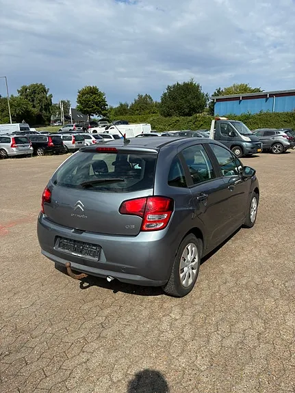 Citroen C3 2010 photo 3