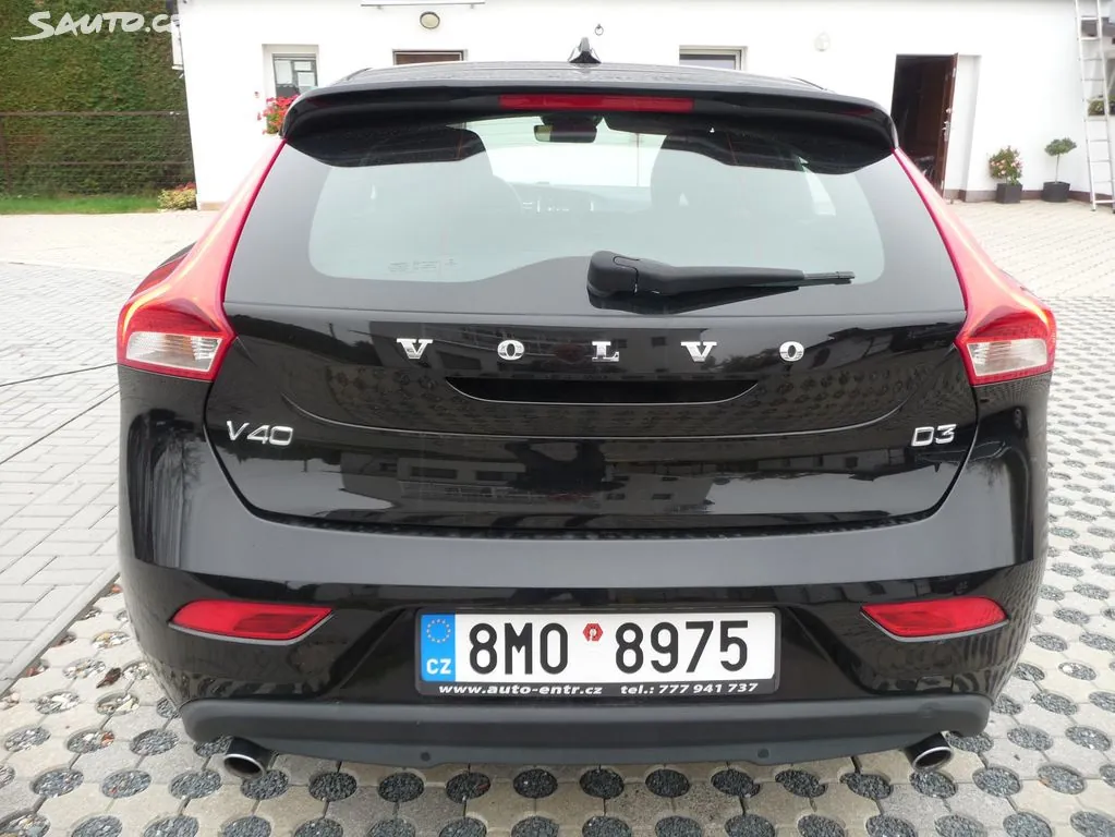 Volvo V40 2019 photo 5