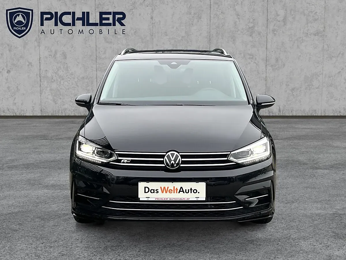 Volkswagen Touran 2025 photo 2