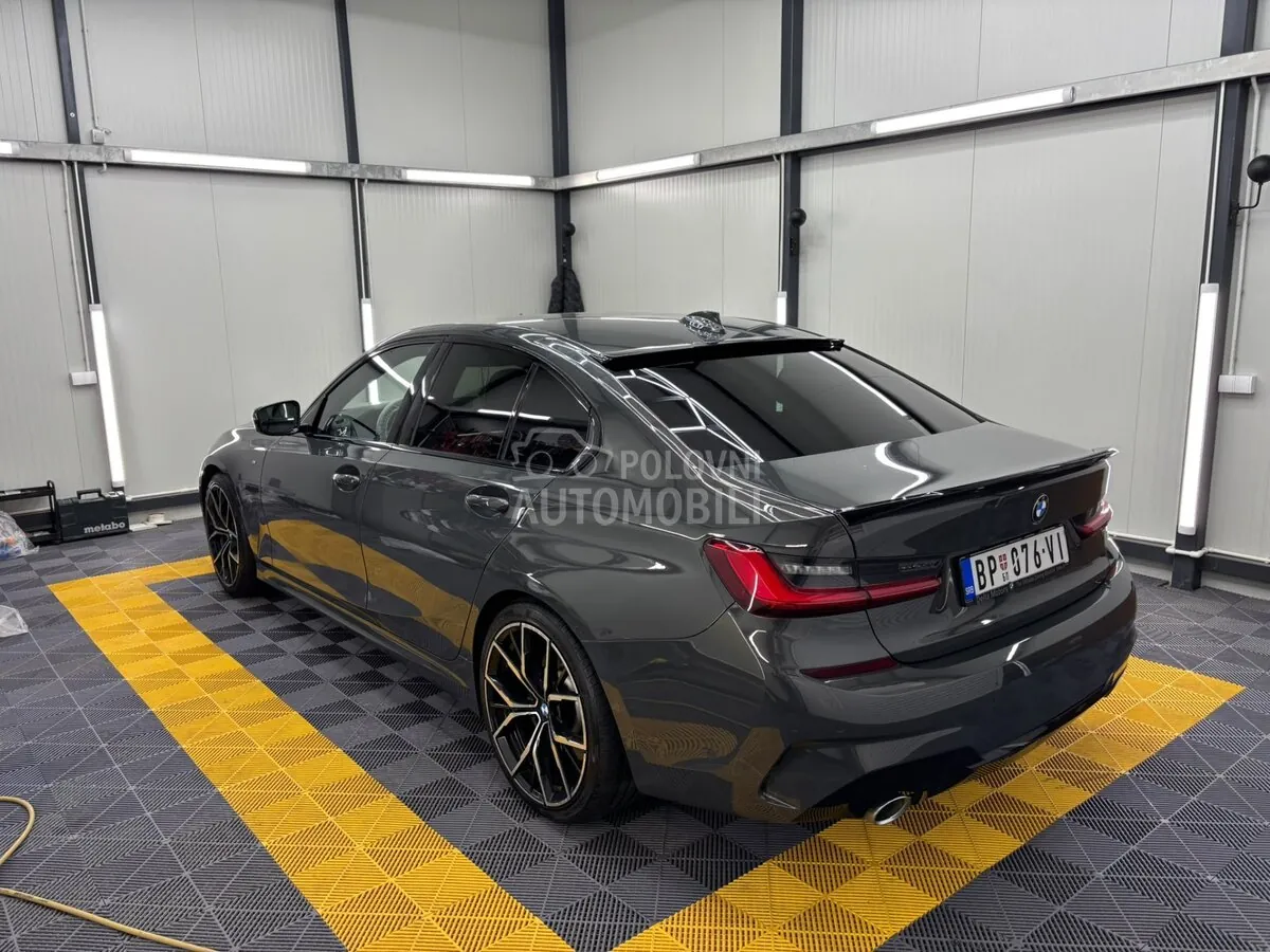 BMW 320D 2019 photo 2