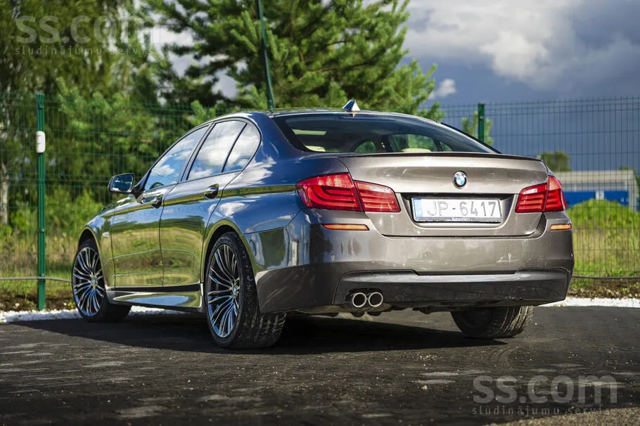 BMW 525 2010 photo 4