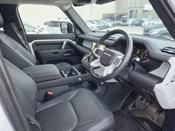 Land Rover Defender 2024 photo 4