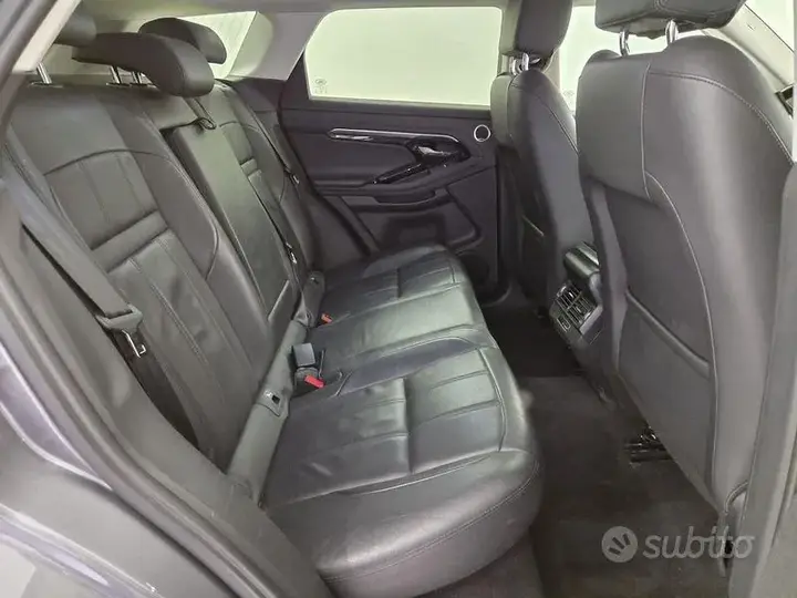 Land Rover Evoque 2022 photo 5