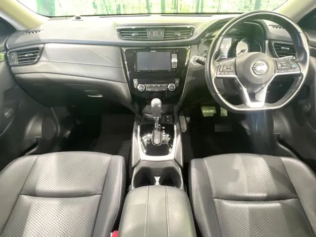 Nissan X-Trail 2018 photo 2