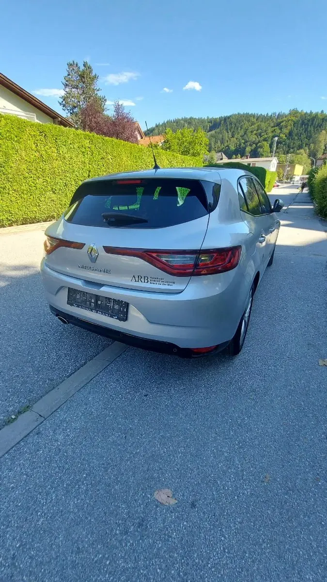 Renault Megane 2016 photo 2