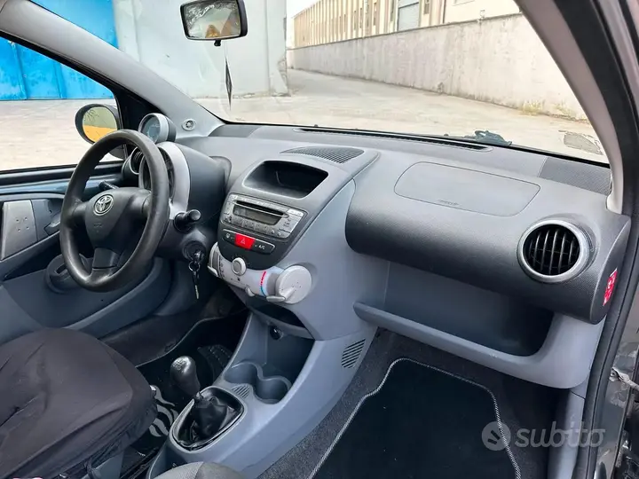 Toyota Aygo 2006 photo 5