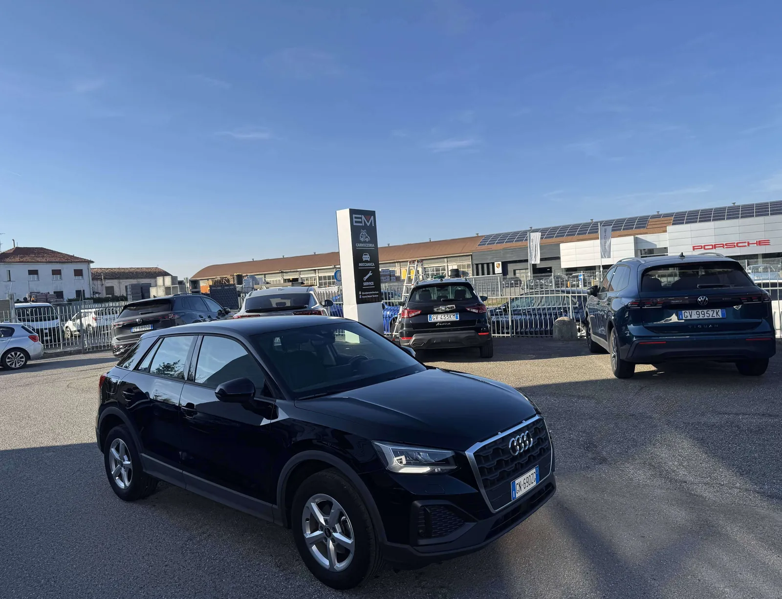 Audi Q2 2023 photo 2