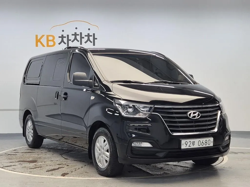Hyundai Starex 2019 photo 4