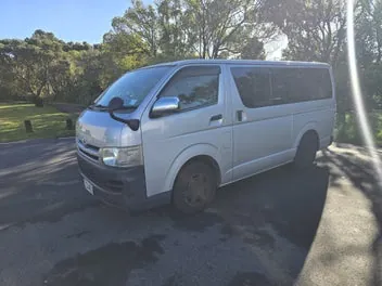 Toyota Hiace 2008 photo 3