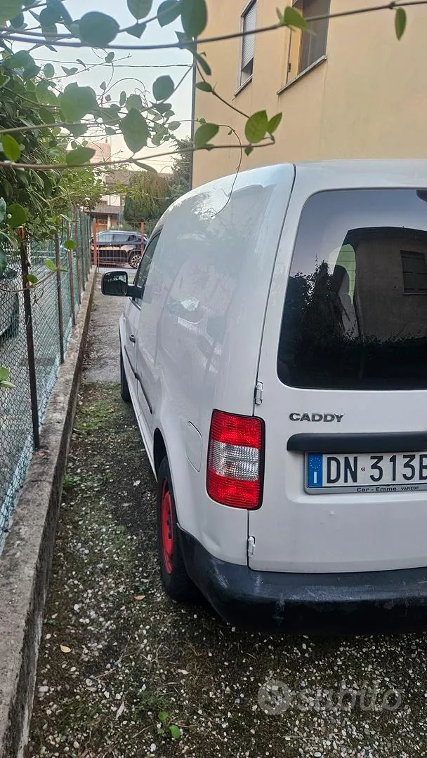 Volkswagen Caddy 2008 photo 4