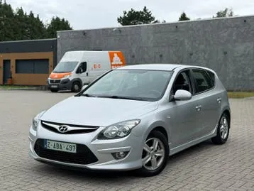 Hyundai I30 2011 photo 3