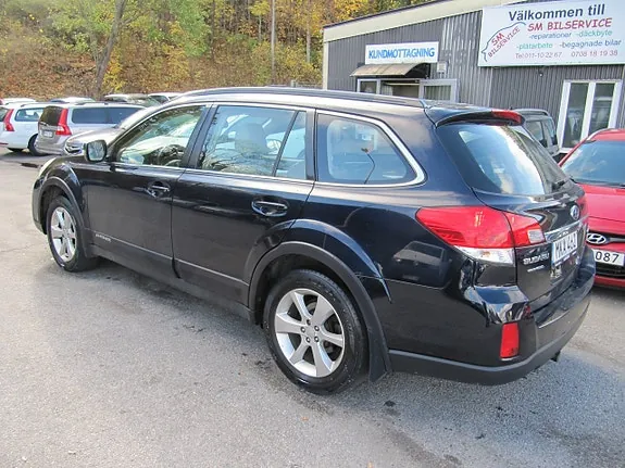 Subaru Outback 2014 photo 3