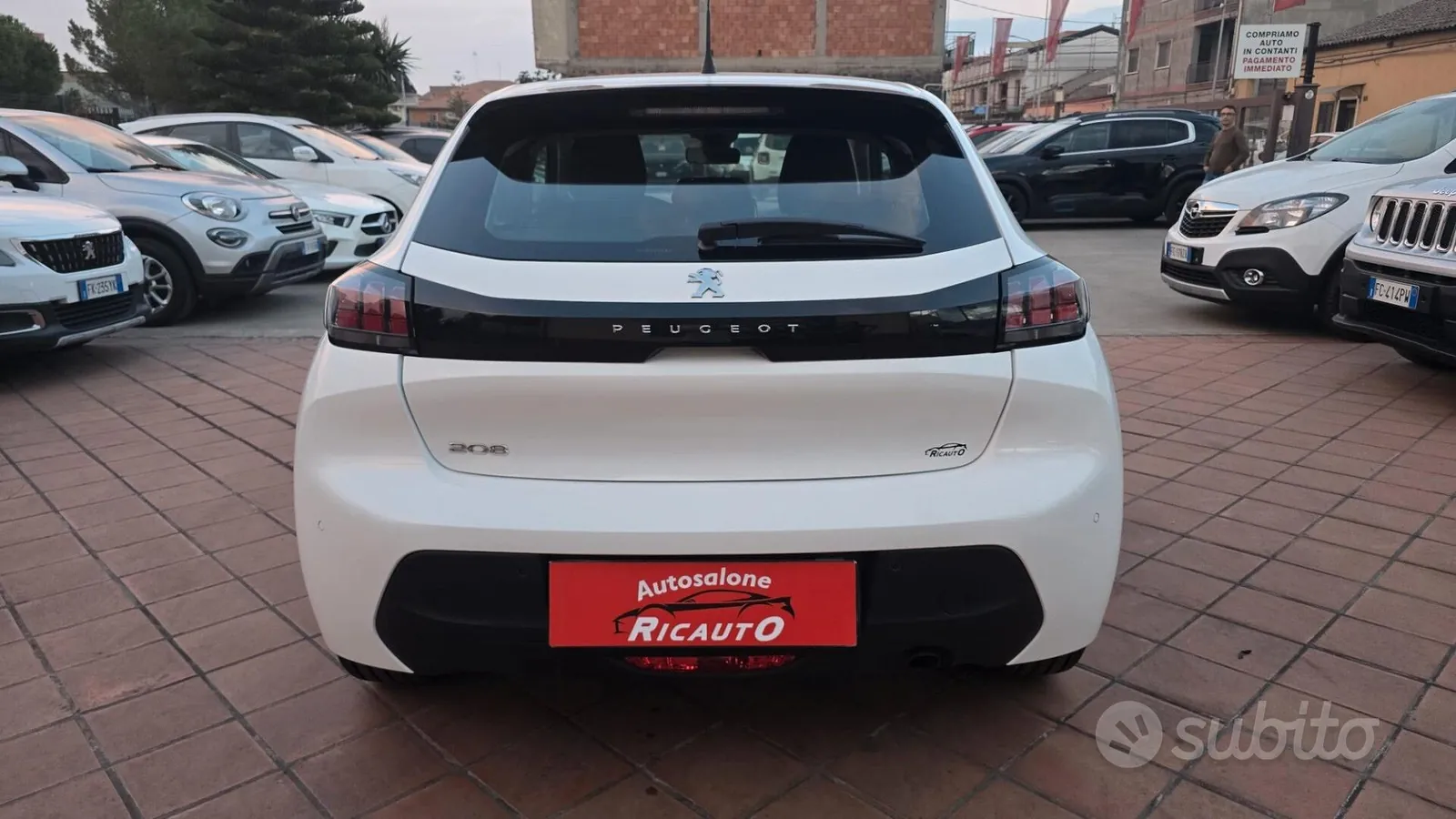 Peugeot 208 2022 photo 5
