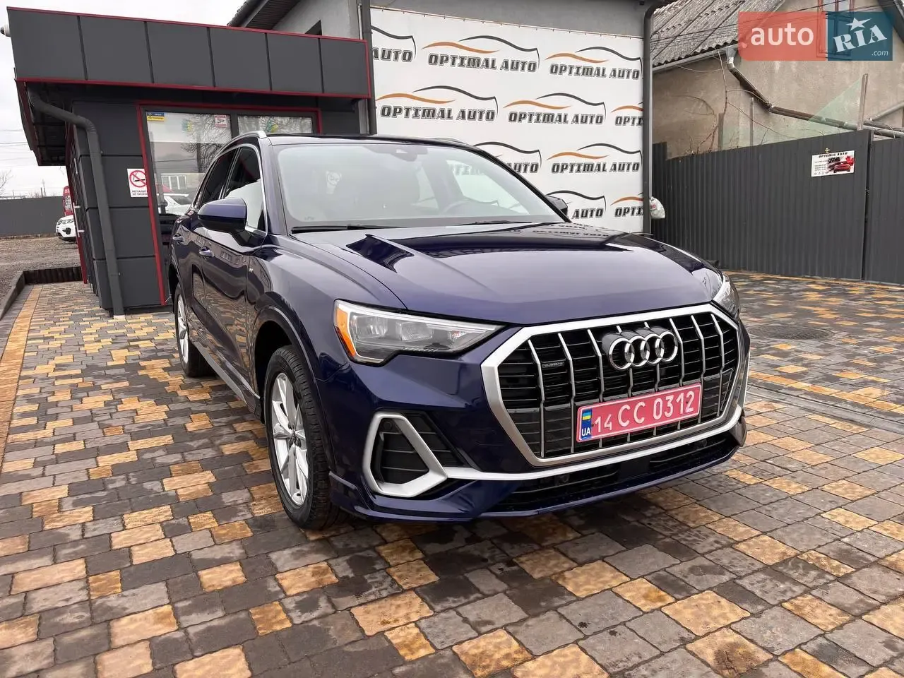 Audi Q3 2022 photo 3