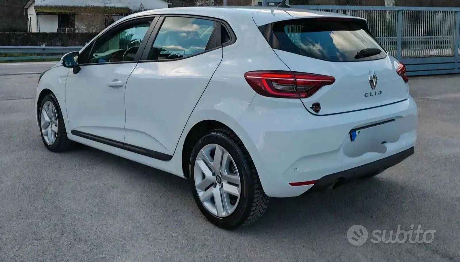 Renault Clio 2021 photo 3