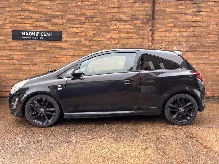 Vauxhall Corsa 2012 photo 5