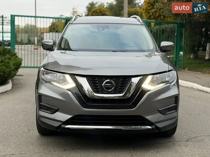 Nissan Rogue 2018 photo 2