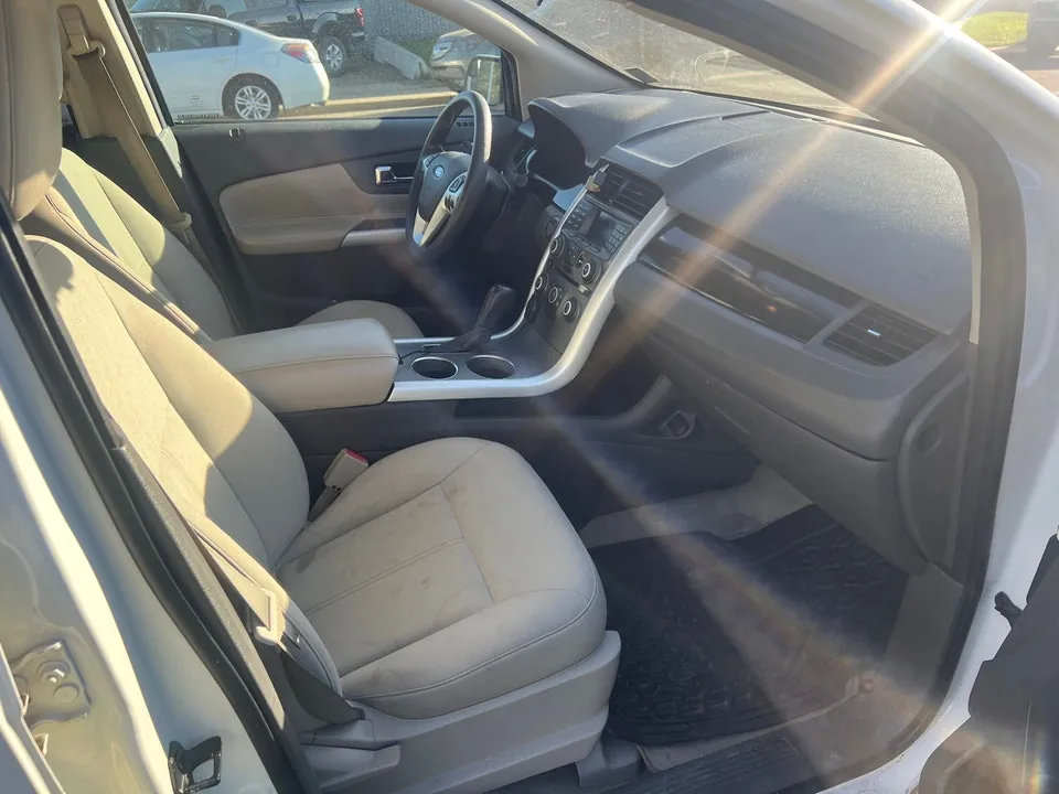 Ford Edge 2011 photo 3