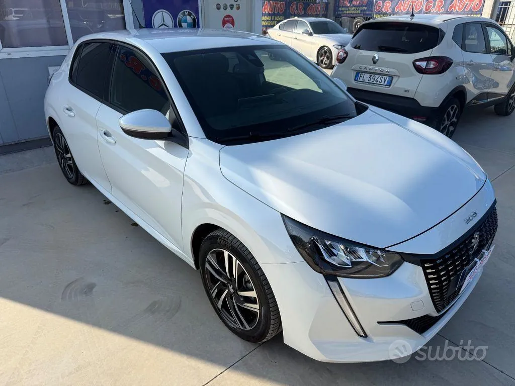 Peugeot 208 2021 photo 4