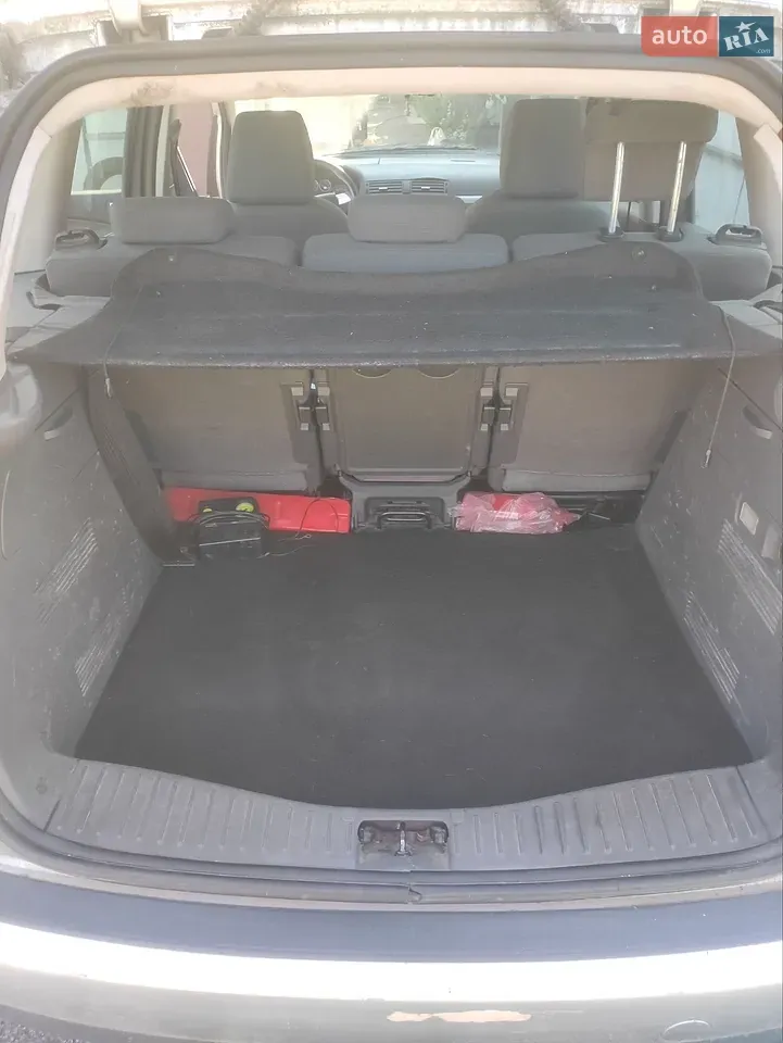 Ford Focus C-Max 2006 photo 5