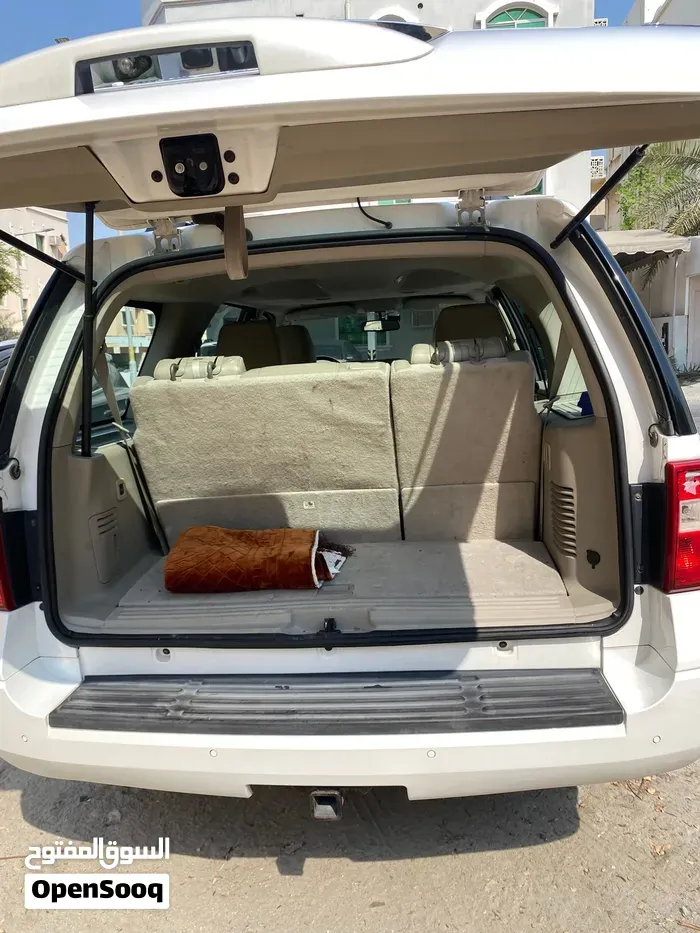 Ford Expedition 2013 photo 4