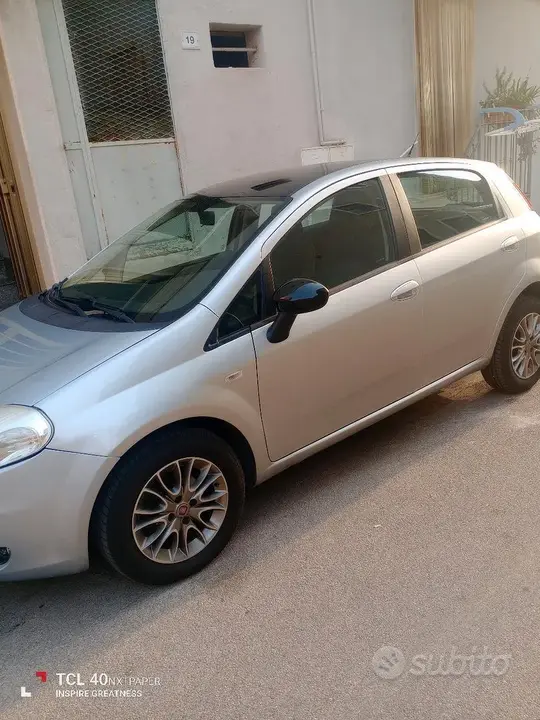 Fiat Grande Punto 2007 photo 3