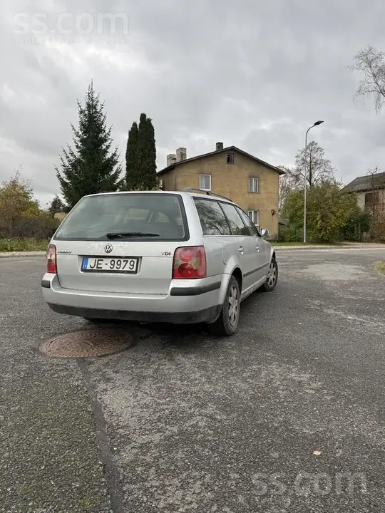 Volkswagen Passat 2001 photo 5