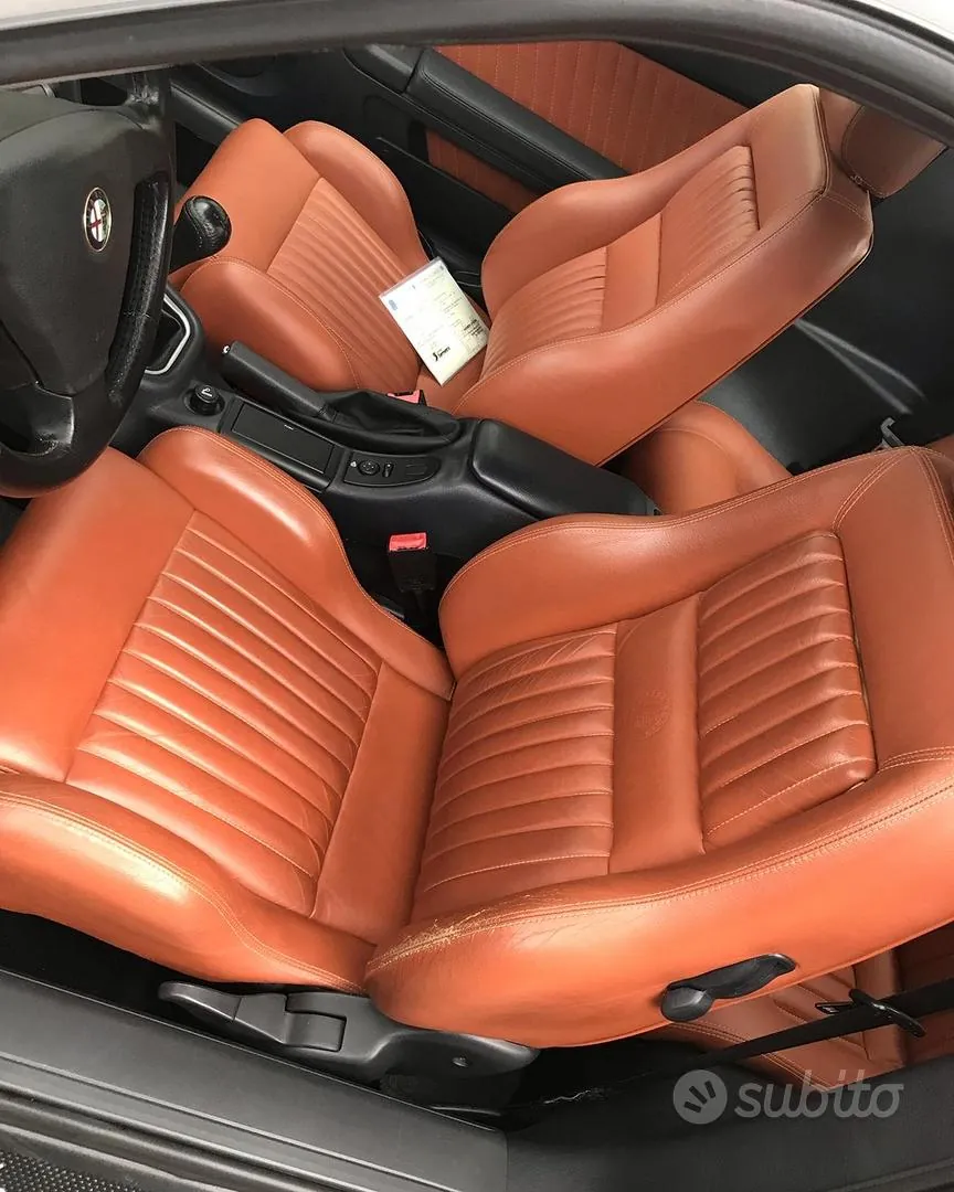 Alfa Romeo Gtv 2002 photo 3