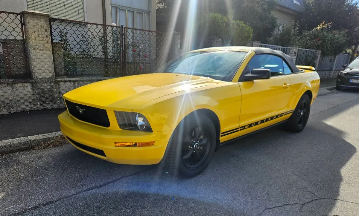 Ford Mustang