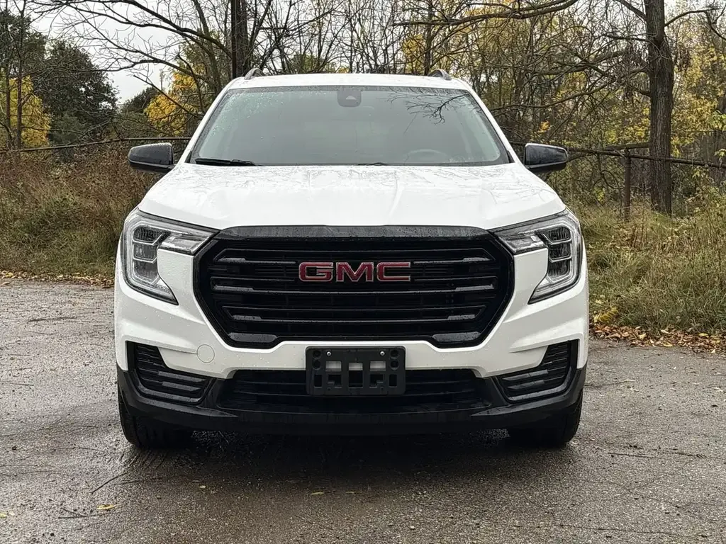 GMC Terrain 2024 photo 3