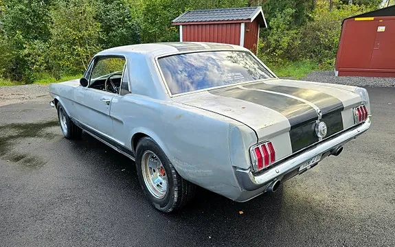 Ford Mustang 1966 photo 3