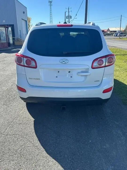 Hyundai Santa Fe 2012 photo 5