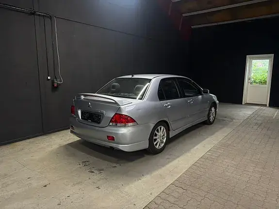 Mitsubishi Lancer 2006 photo 5
