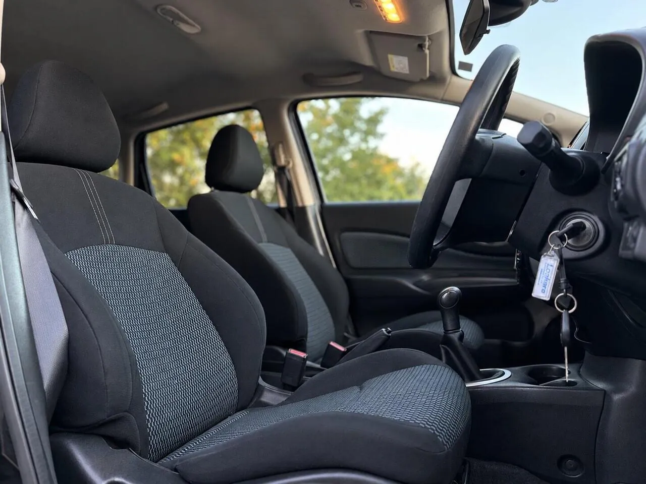 Nissan Note 2015 photo 5