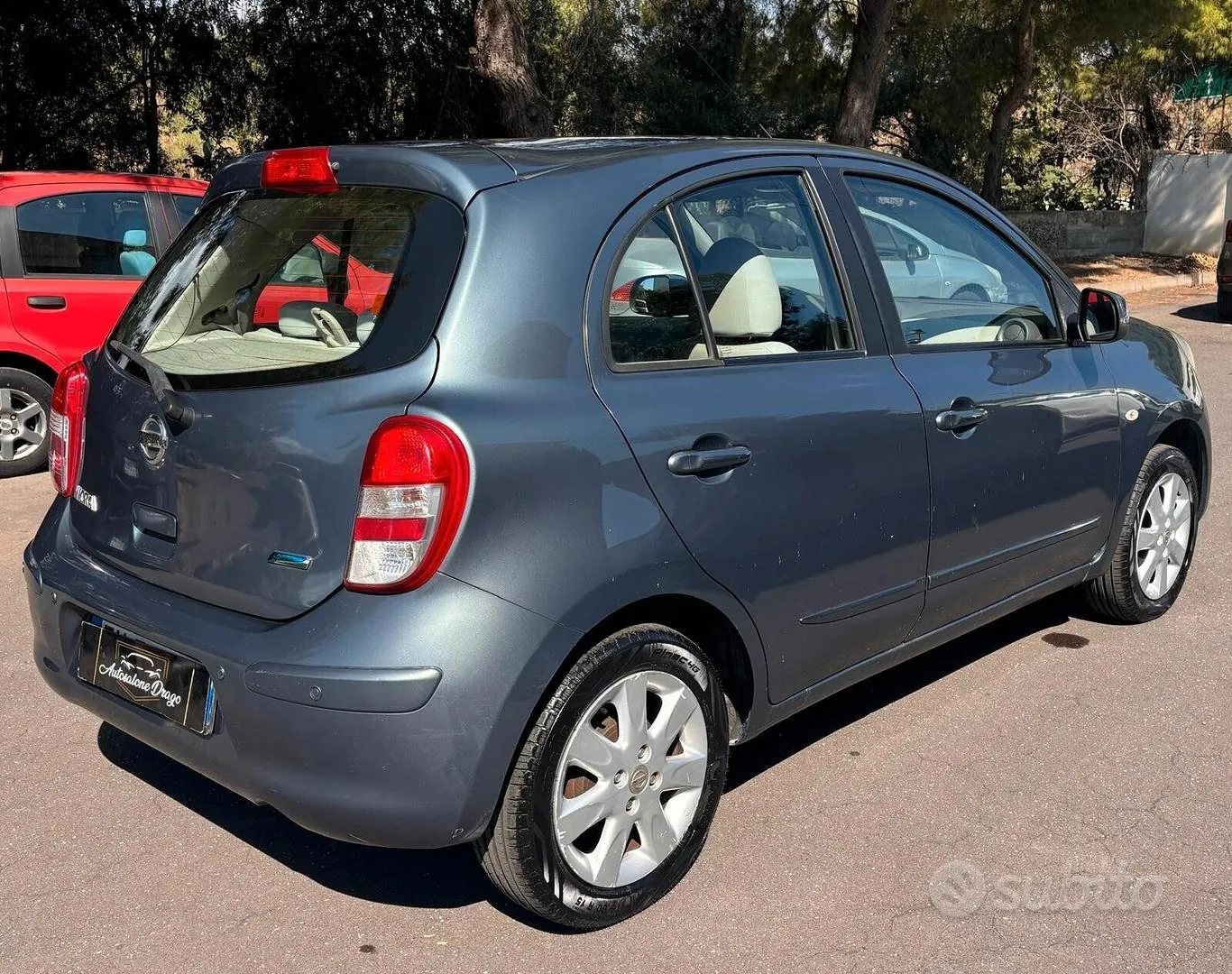 Nissan Micra 2012 photo 3