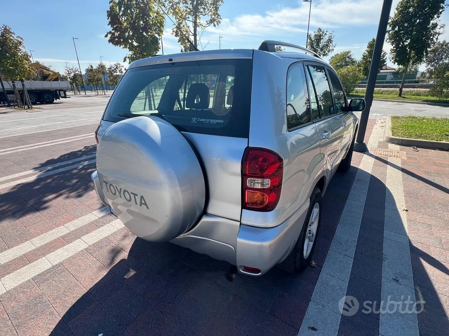 Toyota Rav4 2004 photo 3