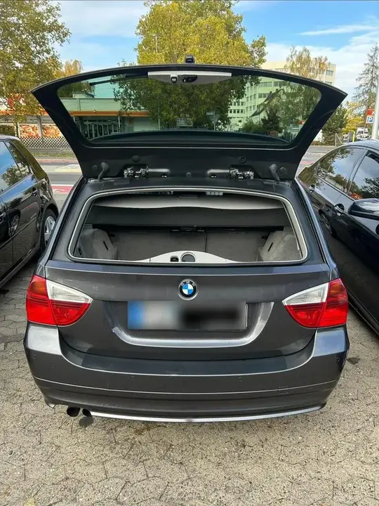 BMW 325I