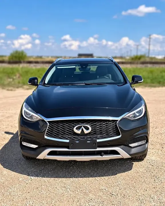 Infiniti Qx30