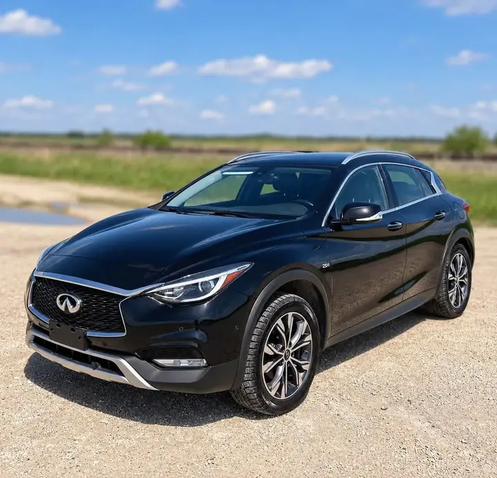 Infiniti Qx30 2017 photo 2