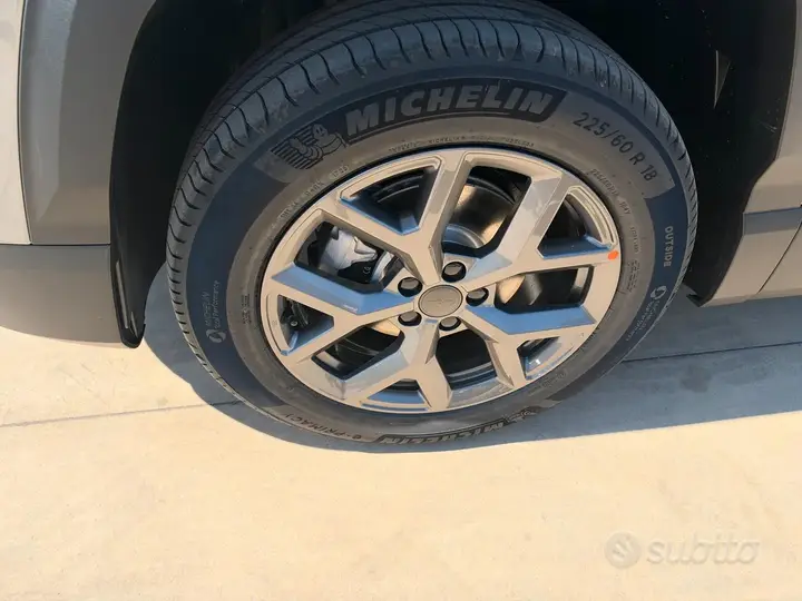 Jeep Compass photo 3