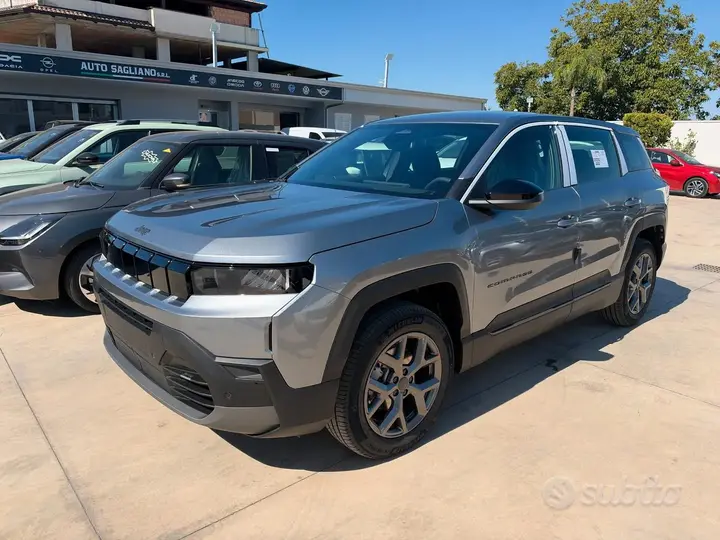 Jeep Compass photo 2