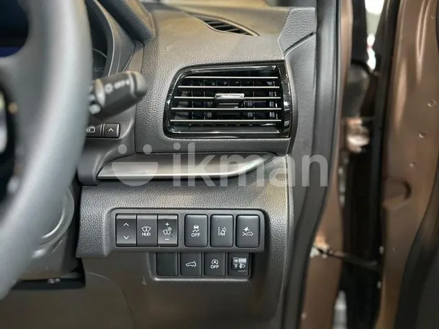 Mitsubishi Eclipse Cross 2025 photo 3