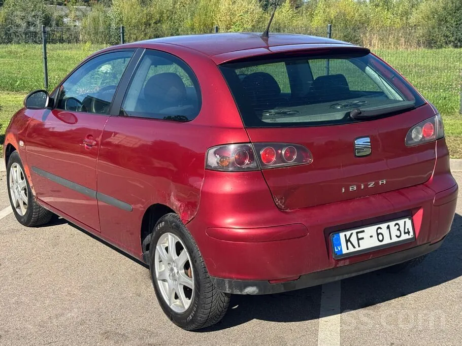 Seat Ibiza 2007 photo 3