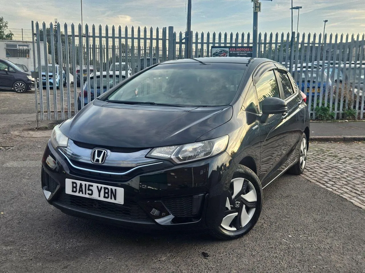 Honda Jazz 2015 photo 3