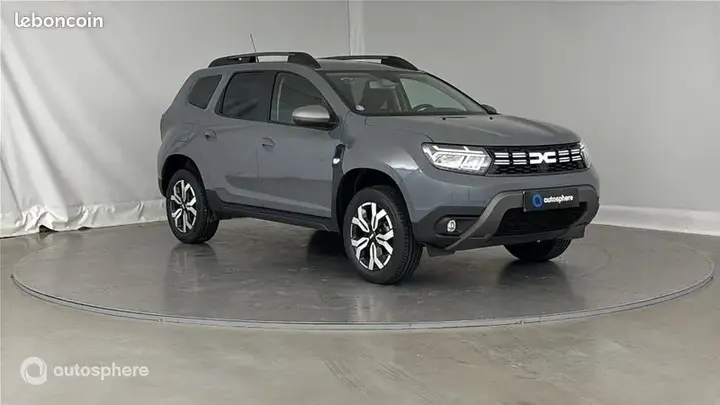 Dacia Duster 2023 photo 3