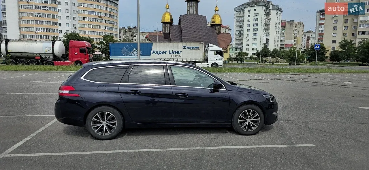 Peugeot 308 2016 photo 2