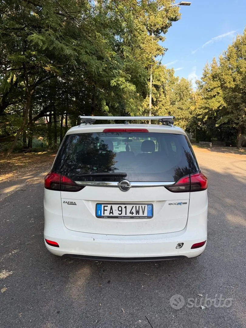 Opel Zafira Tourer 2015 photo 4