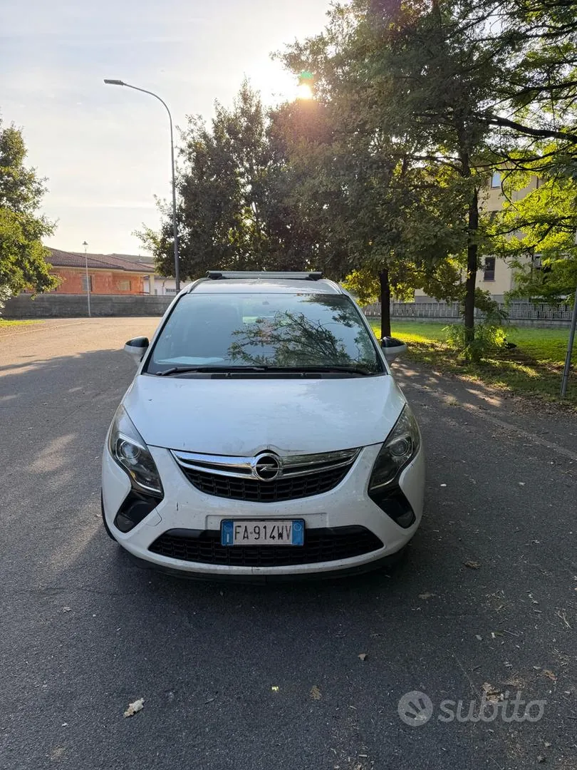 Opel Zafira Tourer