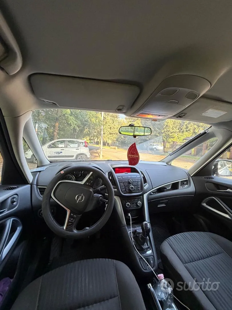 Opel Zafira Tourer 2015 photo 5